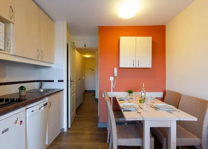 L'esquinade F6 225 By Interhome Saint-Raphaël