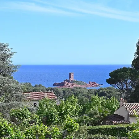 L'esquinade F6 225 By Interhome * Saint-Raphaël